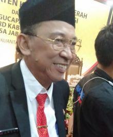 Surat Keputusan (SK) dari Gubernur Riau, tentang penetapan Pimpinan Defenitif DPRD Kuansing (foto/zar) 