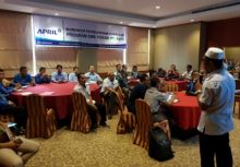 Komit terhadap dunia pendidikan, PT Riau Andalan Pulp and Paper (RAPP) melakukan langkah nyata untuk meningkatkan lulusan yang siap kerja. Salah satunya melalui Community Development (CD) lewat Program SMK Vokasi mengadakan Workshop Penyelarasan kurikulum (foto/istimewa)