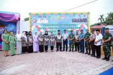 Wakil Walikota Dumai Eko Suharjo SE membuka Pecanangan Bahkti Sosial (Bhaksos) TNI KB-Kes dan Hari Keluarga Nasional (foto/int)