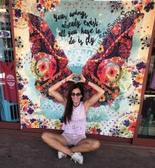 Alejandra yang tetap awet muda meski sudah punya 4 orang cucu. Foto: int 