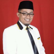 Ketua DPD PKS Kuansing,Syafril (foto/zar)