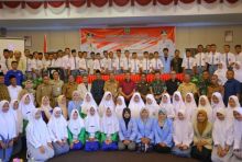 Sekretaris Daerah (Sekda) Kabupaten Siak H. T. S. Hamzah menyampaikan dampak negatif akibat peredaran narkoba (foto/lin)