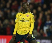 Arsenal tertinggal satu gol dari tim tuan rumah Sheffield pada babak pertama (foto/int)