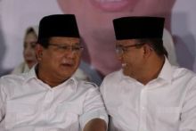 Ketum Gerindra Prabowo Subianto dan Gubernur DKI Jakarta Anies Baswedan. 