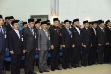 Bupati Amril Mukminin sudah melantik pejabat eselon II yang dilaksanakan di Lantai IV kantor Bupati Bengkalis, Jalan A Yani (Foto/Hari)