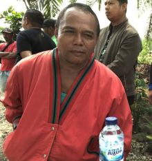 Ada masyarakat setempat mengaitkan faktor mistis sebelum kejadian jalan ambles di Jalan Nasional Pusako Siak-Buton, ada warga mengaku melihat meteor jatuh (foto/Lin)