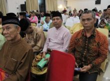 Sekretaris Daerah Kabupaten Siak TS Hamzah, hadiri Pengukuhan Forum Komunikasi Pemuka Masyarakat Riau (FKPMR) masa khidmat 2019-2024 (foto/Lin)
