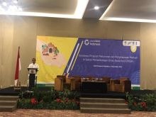 Bupati Kuantan Singingi, Mursini, MSi hadir dalam sosialisasi lrogram penurunan dan penghapusan merkuri di sektor pertambangan emas skala kecil (foto/Zar)