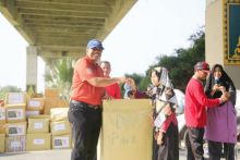 Kegiatan Jalan Santai dilaksanakan dalam rangka  memperingati HUT PGRI dan Hari Guru Nasional (HGN) ini rutin dilaksanakan setiap tahun (foto/Lin)