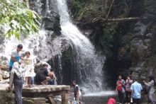 Jumlah pengunjung Wisatawan ke Obyek Wisata Air Terjun Guruh Gemurai Desa Kasang, Kecamatan Kuantan Mudik, Kabupaten Kuantan Singingi, Provinsi Riau turun drastis (foto/int)