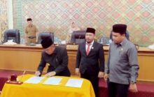 Anggaran Pendapatan Belanja Daerah Kabupaten Pelalawan tahun anggaran 2020 disahkan (foto/Ardi)