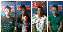 Empat orang warga Kecamatan Bantan, Kabupaten Bengkalis diantaranya, TH (25) warga Jangkang, RN (40) warga Rajimun Bantan Tua, US (18) warga Jangkang dan DI (19) warga Selatbaru diringkus Satnarkoba Polres Bengkalis (foto/Hari)