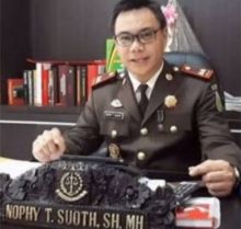 Kepala Kejaksaan Negeri (Kajari) Pelalawan, Nophy Tennophero Suoth, SH, MH (foto/Ardi)