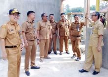 Pemerintah Kabupaten Kuantan Singingi melalui Dinas Pendidikan, Kepemudaan dan Olahraga (Disdikpora) akan membangun, rehabilitasi sejumlah sekolah di Kuansing baik melalui Dana Alokasi Khusus (foto/Zar)