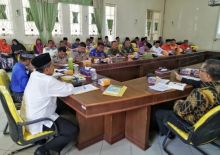 Kampung Bunsur Kecamatan Sungai Apit Kabupaten Siak telah ditetapkan oleh Pusat Sains Antariksa LAPAN (Lembaga Penerbangan dan Antariksa Nasional) bersama Kota Singkawang Kalimantan barat, menjadi lokasi kegiatan pengamatan peristiwa Gerhana Matahari Cincin (foto/Lin)