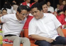 Moment akrab Sandi dan Erick Thohir pada suatu acara. (R24/put)