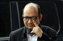 Salah satu mata Novel Baswedan rusak permanen akibat disiram air keras. Foto: int 