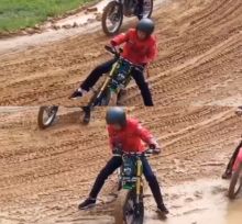 Kolase foto Jokowi saat selip di Nunukan Kalimantan Utara, (R24/int)