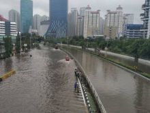 Jalan tol tergenang air (foto/ilustrasi)