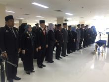 Pejabat yang akan dilantik siang ini tampak tengah bersiap-siap (R24/put)