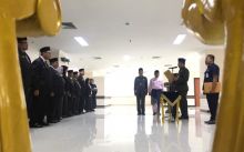 Prosesi pembacaan sumpah jabatan yang dipimpin Sekda Pekanbaru, M Noer.