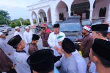 Pemerintah Kabupaten Siak bantu berupa kendaraan roda empat untuk operasional (foto/int)