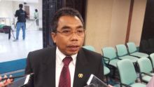 Ketua Fraksi PDIP di DPRD DKI Jakarta Gembong Warsono