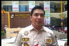 Kepala Bapenda Pekanbaru, Zulhelmi Arifin (int)