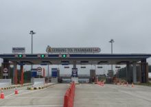 Gerbang Tol Pekanbaru-Dumai (R24/put)