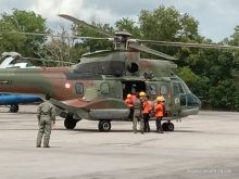 Heli Super Puma H-3216 bersiap terbang menuju Rupat.