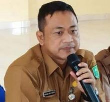 Kepala Dinas Tenaga Kerja (Disnaker) Kabupaten Inhu, Endang (foto/int)