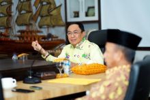 Bupati HM Wardan pimpin langsung rapat penyelesaian permasalah Konflik Lahan antara PT Indogreen Jaya Abadi (IJA) dengan masyarakat (foto/Rgo)