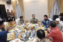 Pemerintah Kabupaten Indragiri Hilir kedatangan tamu dari Mahkamah Agung RI Dirjen Badan Peradilan Umum Dr.H.Prim Haryadi (foto/int)