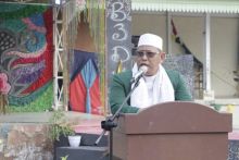 Pengasuh Pondok Pesantren Khairul Ummah, KH Muhammad Mursyid (foto/Rou)