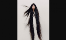 Salah satu foto Kendall Jenner untuk majalah Garage Magazine, yang disebut netizen di Tanah Air mirip Kunti. Foto: int 