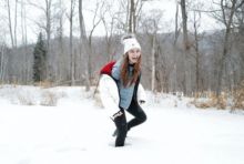 Luna Maya bahagia main salju di Jepang (foto/int)