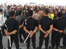 PenJagaan ketat di pintu masuk STC