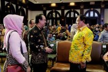 Bupati Kabupaten Indragiri Hilir (Inhil) mengikuti Rapat Koordinasi Nasional (Rakornas) Bidang Perpustakaan 2020 (foto/Rgo)