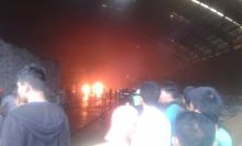 Gudang Pengemas pupuk di Siak ludes terbakar (foto/Lin)