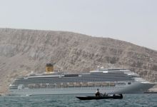 Sebuah Kapal Pesiar Terpaksa Berlabuh di Miami Karena Setidaknya 30 Penumpang Terinfeksi Virus Corona