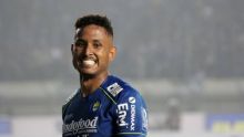 Striker Persib Bandung asal Brasil, Wander Luiz positif virus corona, sempat berlibur ke Pulau Bali (foto/int)