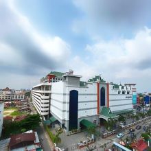 Imbas Corona, Pengunjung Mal Pekanbaru Turun 80 Persen 