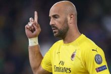 Kiper Aston Villa Pepe Reina menggambarkan pertempurannya yang menakutkan melawan Covid-19/Foto/90min