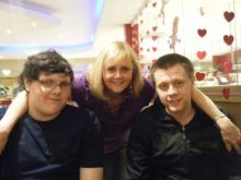 Merasa Letih dan Memutuskan Untuk Pergi Tidur, Ibu Asal Bolton Ditemukan Dalam Keadaan Tragis Oleh Dua Putranya