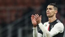 Cristiano Ronaldo atau CR7 disebut punya hak ekslusif latihan di Stadion Portugal (foto/int)