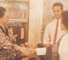 Upload foto Yusuf Mansur