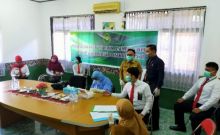 Sebanyak delapan orang calon hakim yang akan bertugas di pengadilan negeri (PN) Bengkalis Kelas II Jalan  Karimun dilakukan rapid test (foto/Hari)