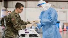 Foto tentara AS menjalani tes corona