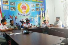 Ketua KONI Kabupaten Bengkalis, Darma Firdaus Sitompul menyampaikan bahwa pihaknya selalu terbuka untuk para pengurus cabang olahraga (foto/Hari)