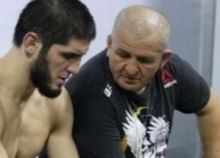 Khabib Nurmagomedov dan sang ayah Abdulmanap